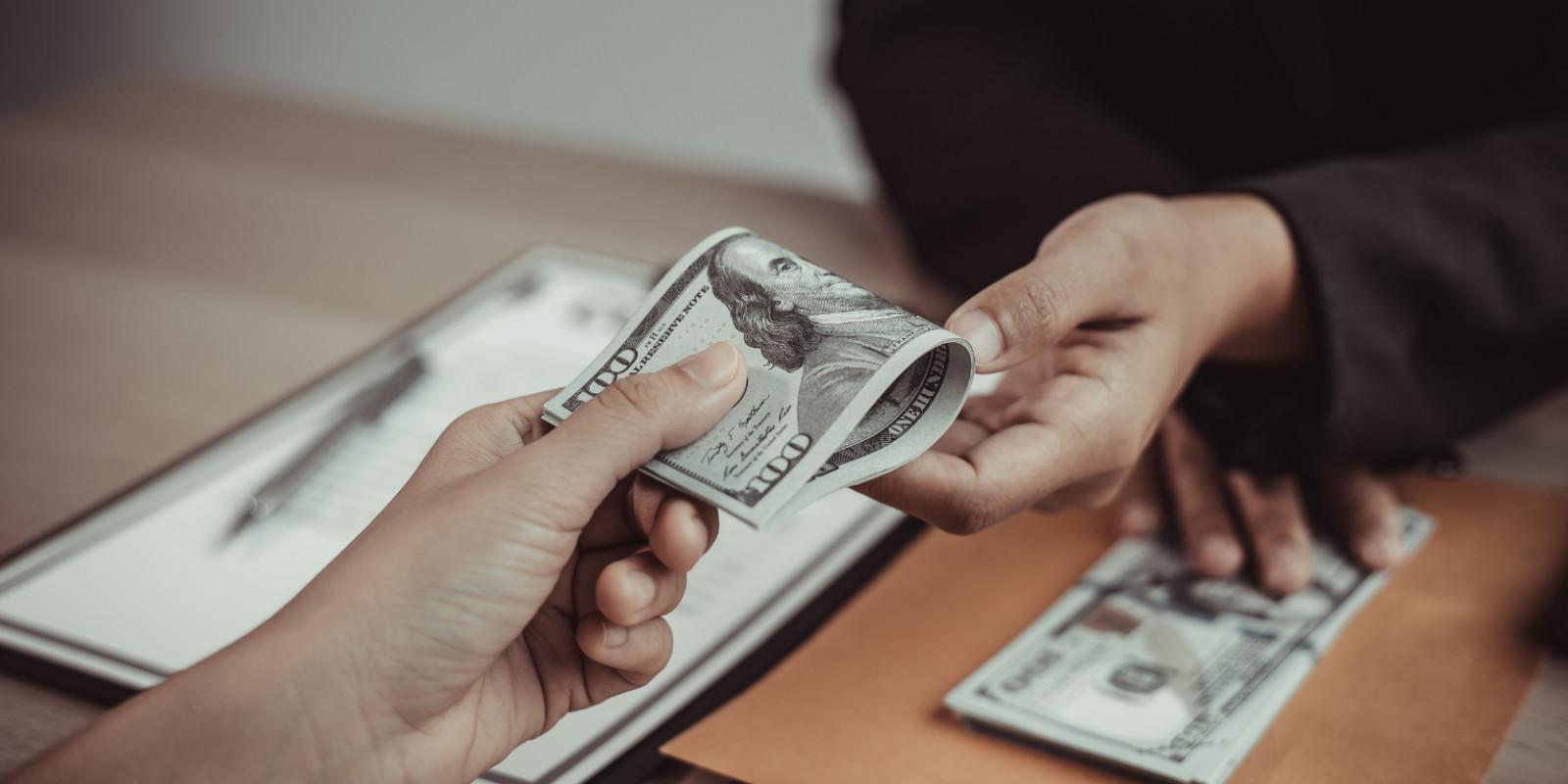 Cuánto necesitas de entrada para comprar en Florida